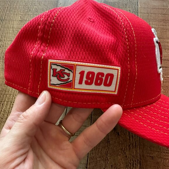 Kansas City Chiefs 1960 NFL Red Adjustable Snapback Hat By New Era - Picture 4 of 6
